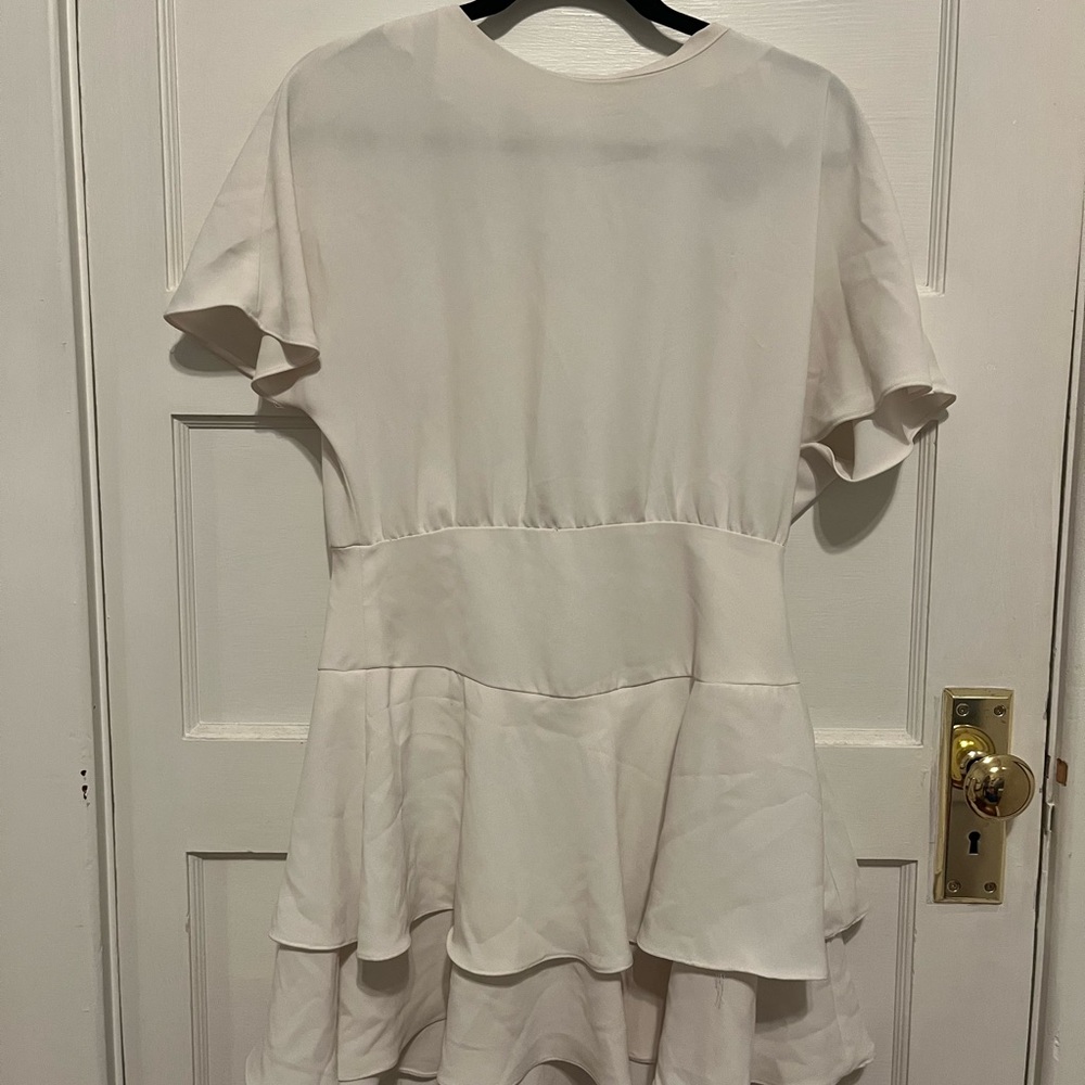 DO+BE White ruffle dress